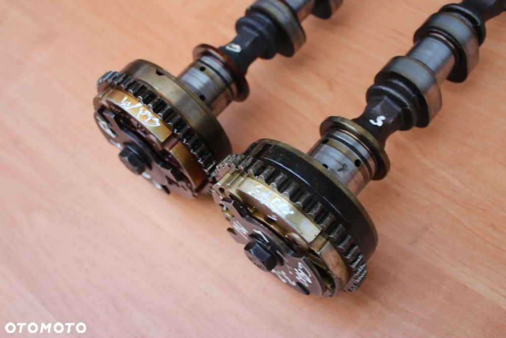 WAŁEK ROZRZĄDU SSĄCY IN WYDECHOWY EX OPEL ANTARA CHEVROLET CAPTIVA 3.2 V6 LEWA GŁOWICA - 3