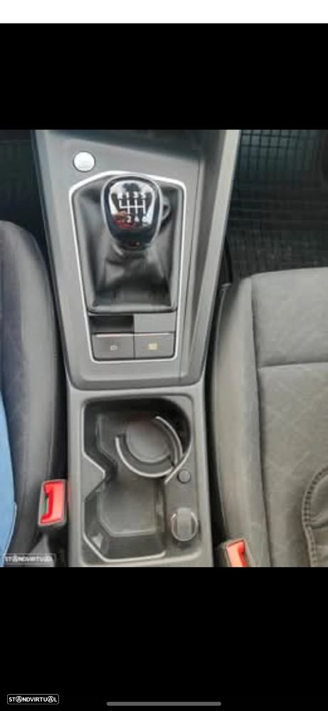 VW Golf - 6