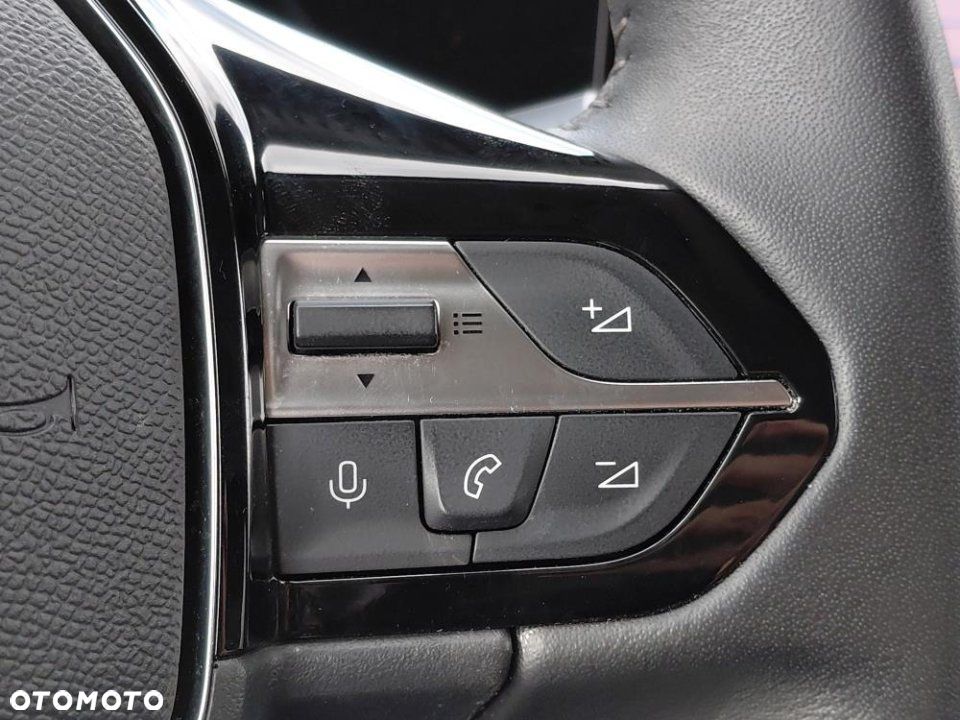 Peugeot 308 - 16