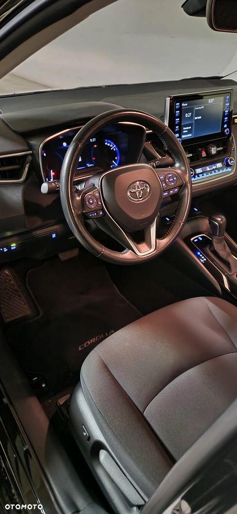 Toyota Corolla - 5