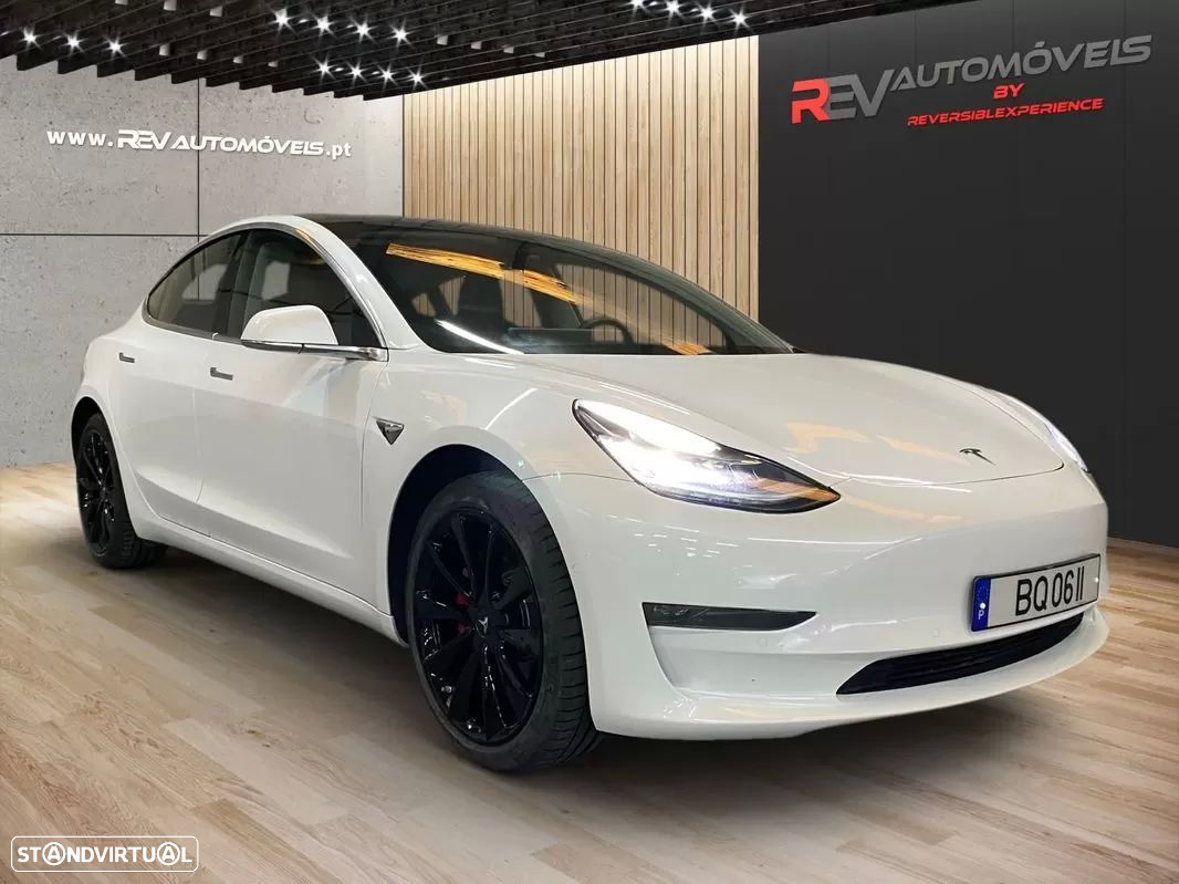 Tesla Model 3 Long-Range Dual Motor AWD - 3