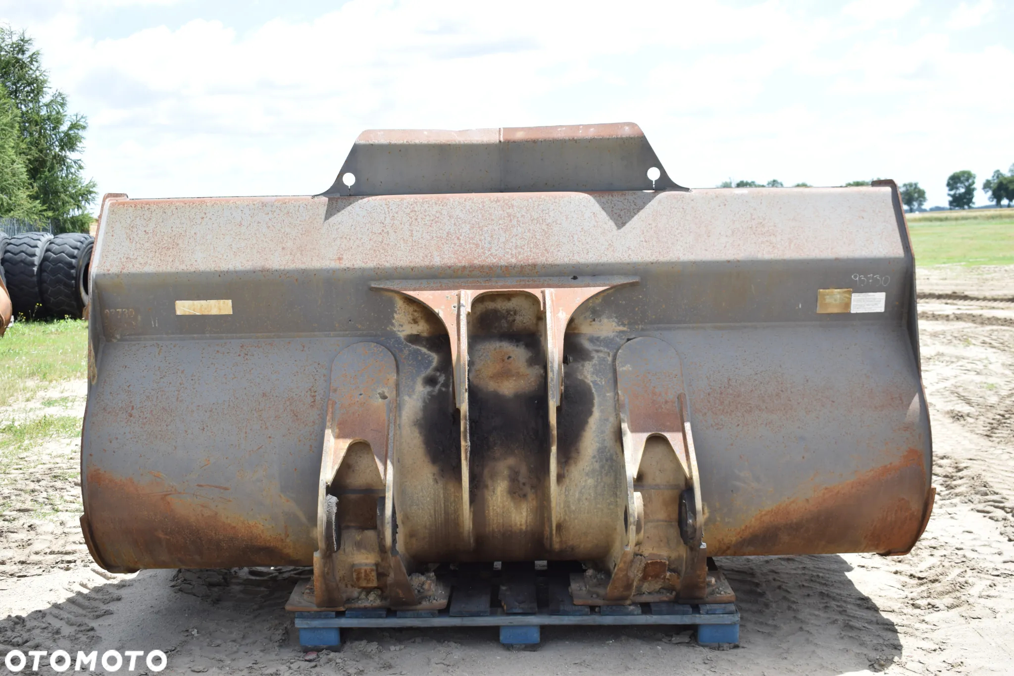 Łyżka ładowarkowa 4.4 m3 Volvo L180 3.2 m szer. - 6