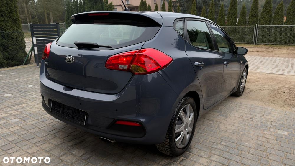 Kia Ceed 1.4 CVVT Dream-Team Edition - 5