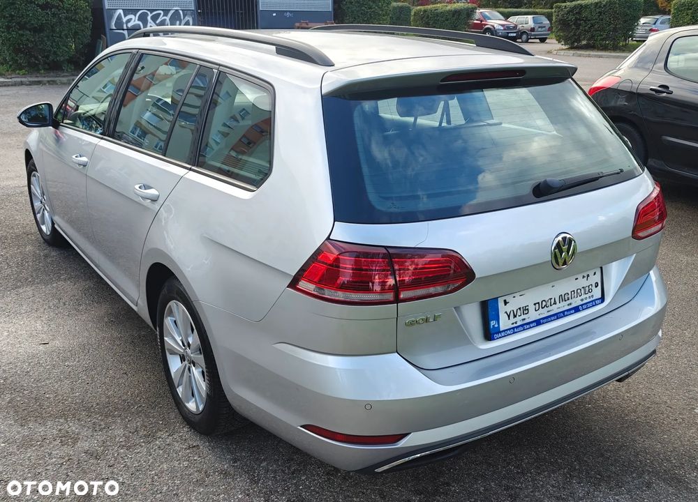 Volkswagen Golf 1.5 TSI BMT Evo Comfortline DSG - 4