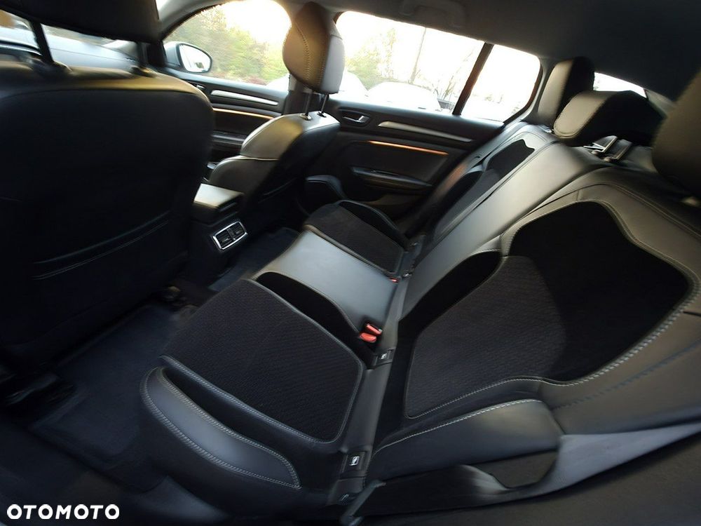 Renault Megane 1.5 Blue dCi Intens - 8