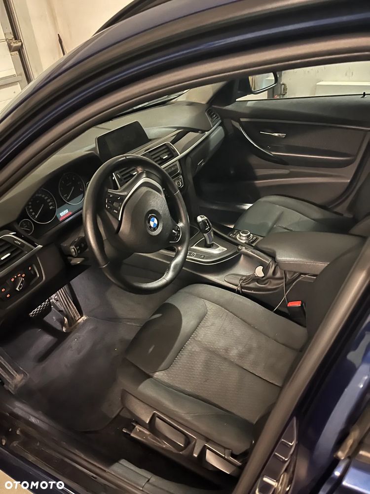 BMW Seria 3 318d Advantage - 5