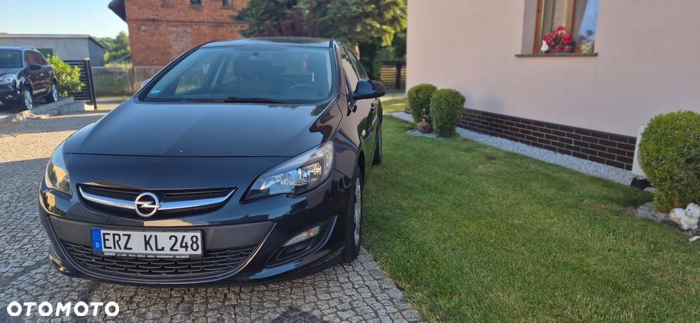 Opel Astra - 1