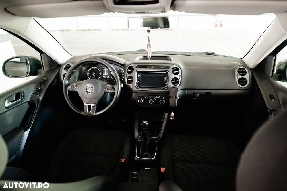 Volkswagen Tiguan 2.0 TDI 4Motion Track & Field - 8