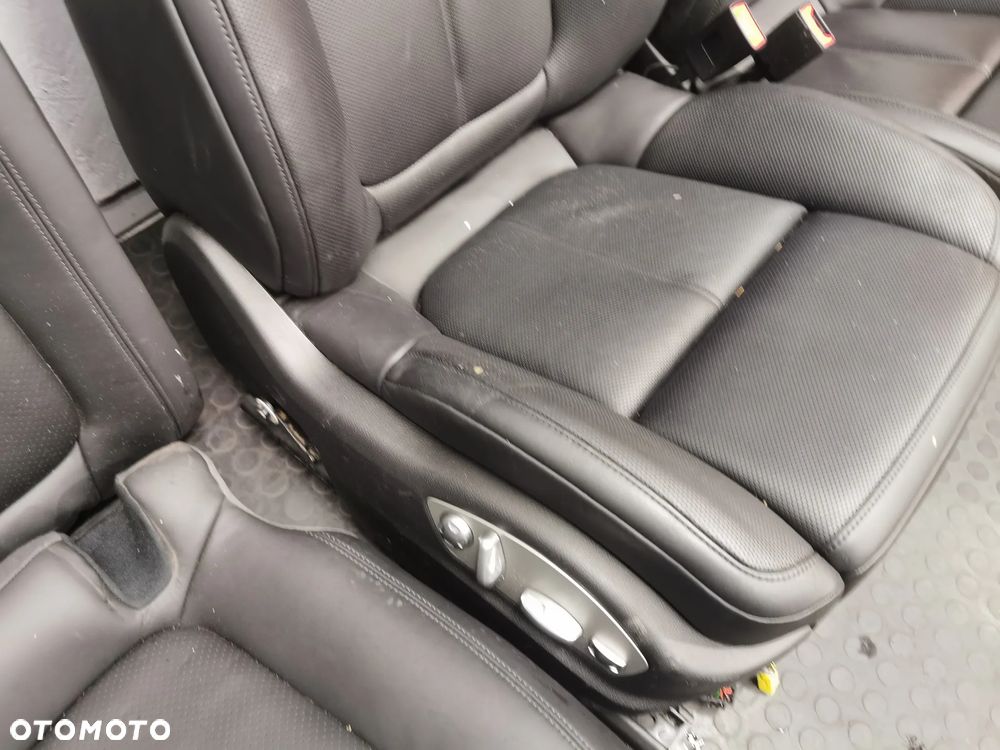 Porsche Macan 95B fotele kanapa tapicerki komplet czarna skóra - 7