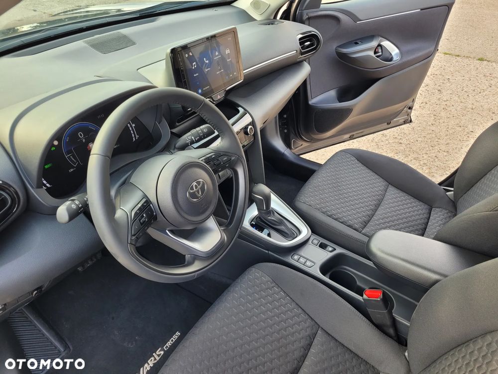 Toyota Yaris - 12