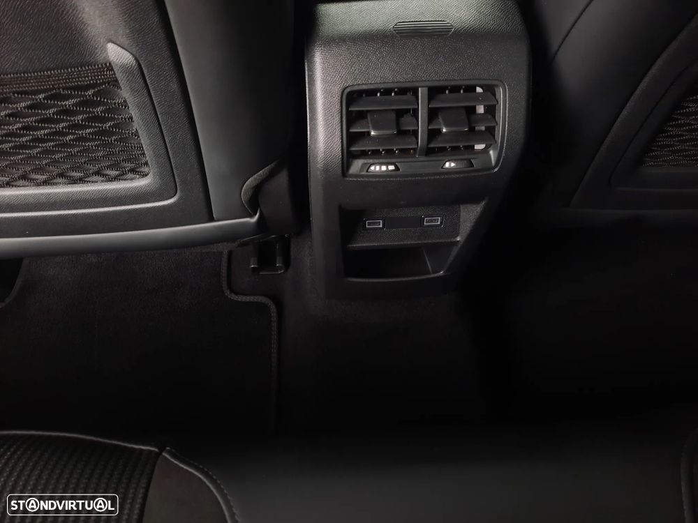 DS DS4 E-Tense Performance Line EAT8 - 40