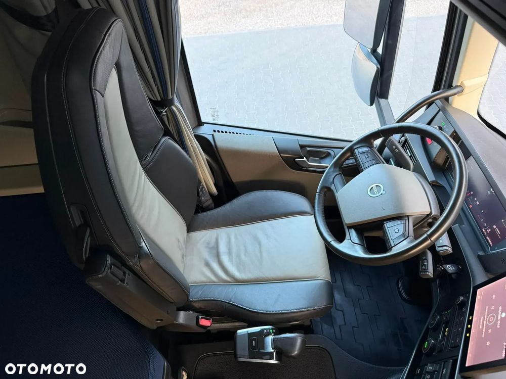 Volvo FH/540/EURO6/FULL LED/SKÓRY/22.9L/100km/METALIK /ON1100 L/SPROWADZONY - 28