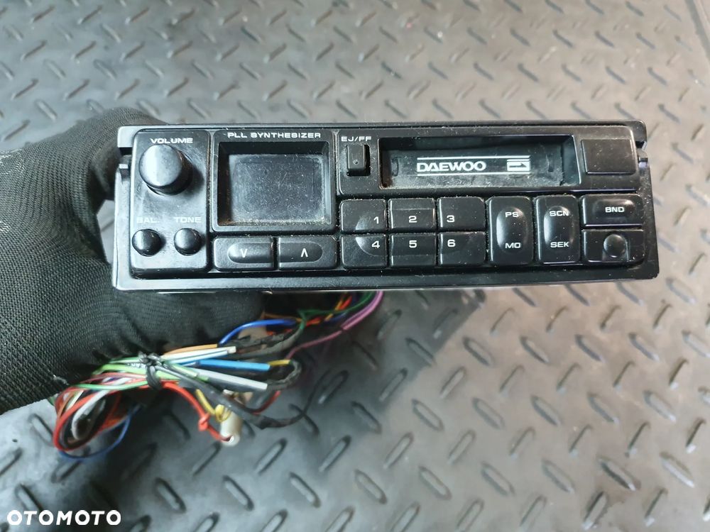 Radio na kasety samochodowe DAEWOO model AKF-7331V - 1