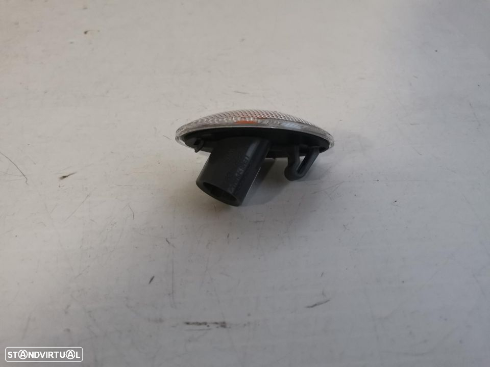 pisca farolim lateral esquerdo / direito opel corsa C / opel combo C(novo) - 2