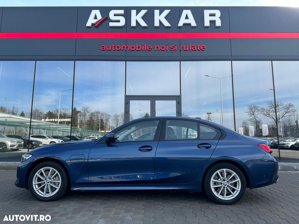 BMW Seria 3 330e AT PHEV - 9