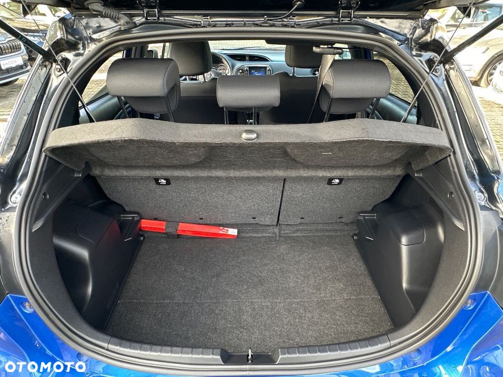 Toyota Yaris - 22
