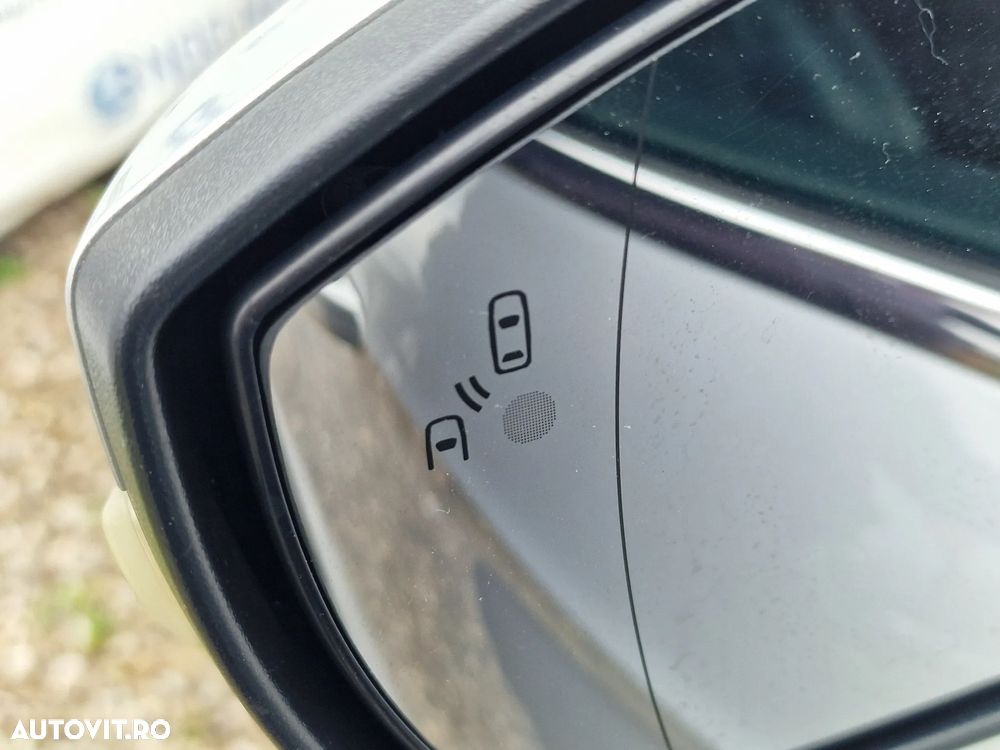 Ford Kuga 2.0 TDCi 4x4 Titanium - 13