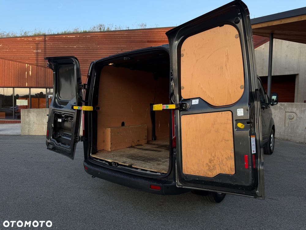 Ford Transit Custom - 16