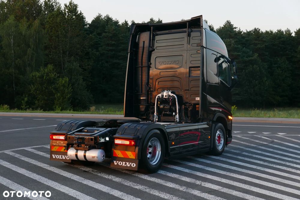 Volvo FH 460 EURO6 FH4 FH5 FULL OPCJA 21R ALU TV PODWÓJNE SZYBY NAVI KAMERA SKÓRA ELEKTRYCZNY OBRACANY FOTEL - 4