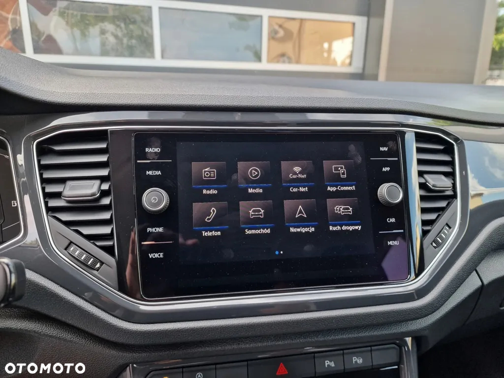 Volkswagen T-Roc 2.0 TDI SCR DSG Sport - 36