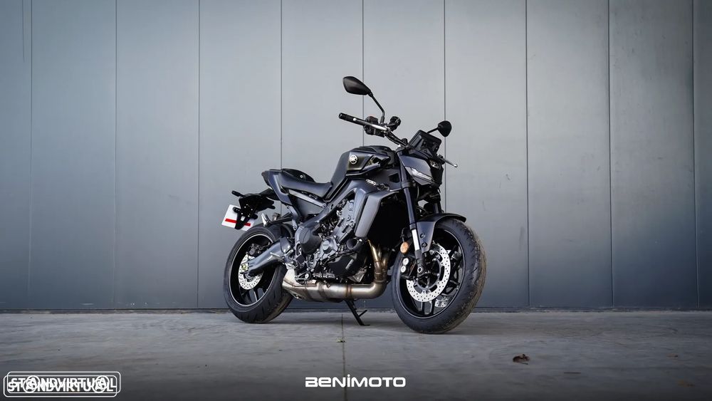 Yamaha MT-09 - 1
