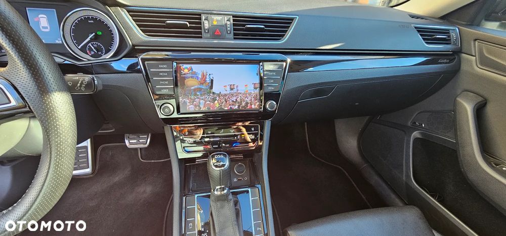 Skoda Superb 2.0 TSI 4x4 L&K DSG - 15