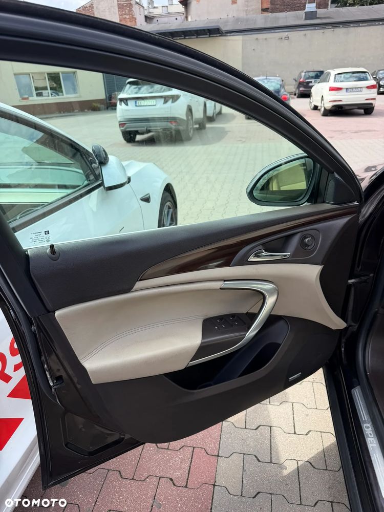 Opel Insignia 2.0 CDTI Cosmo - 10