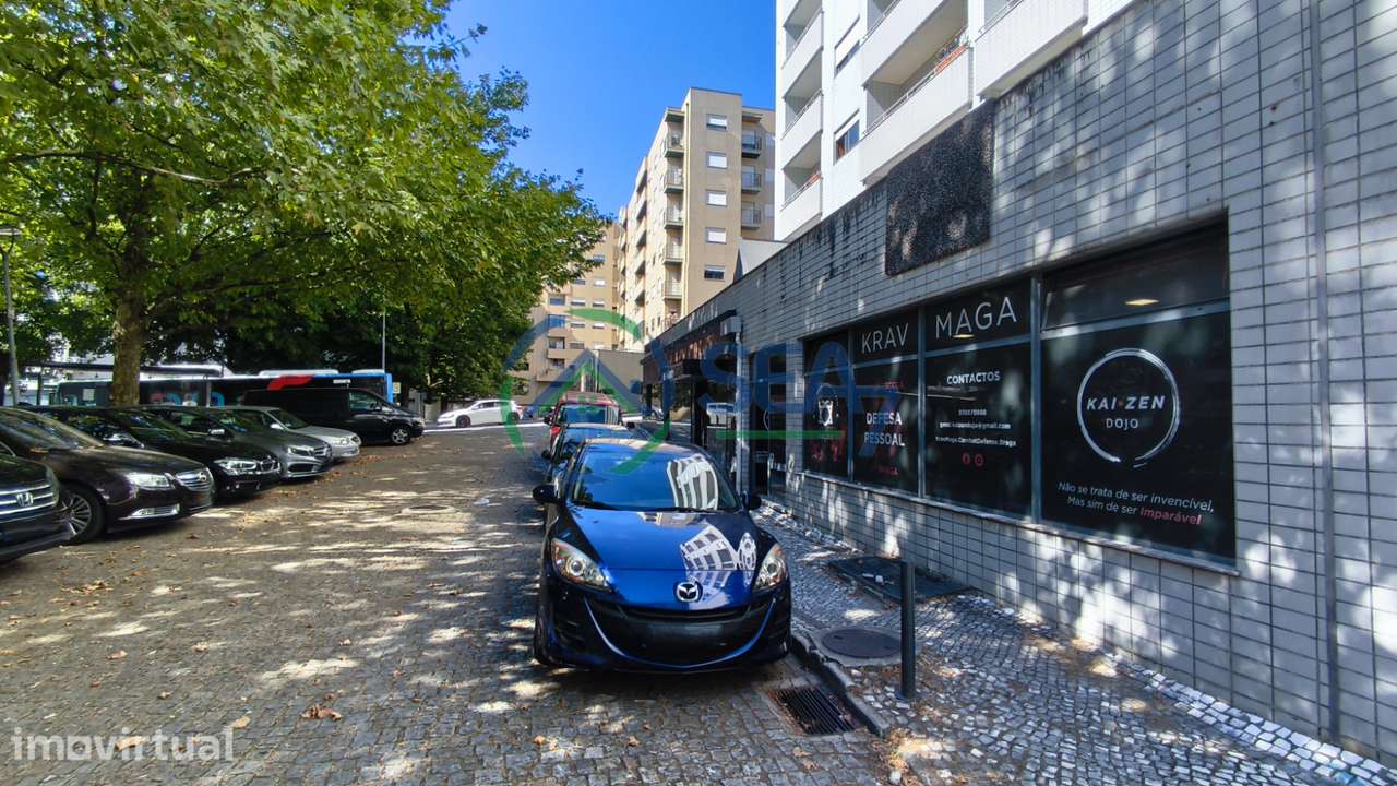 Excelente Loja perto do Braga Parque, Braga - Grande imagem: 2/23