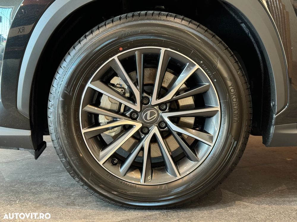 Lexus Seria NX 450h+ AWD CVT PHEV Executive - 29