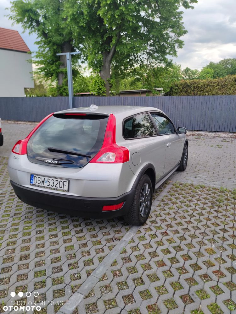 Volvo C30 1.6 Momentum - 3