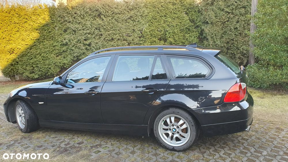 BMW Seria 3 320d DPF - 3