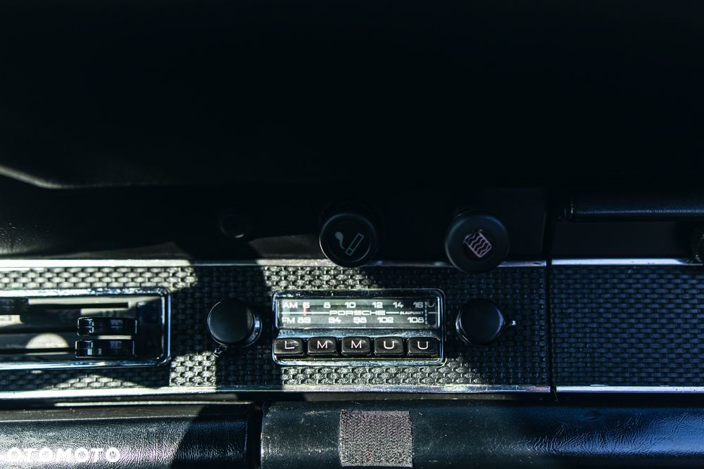 Porsche 911 - 30