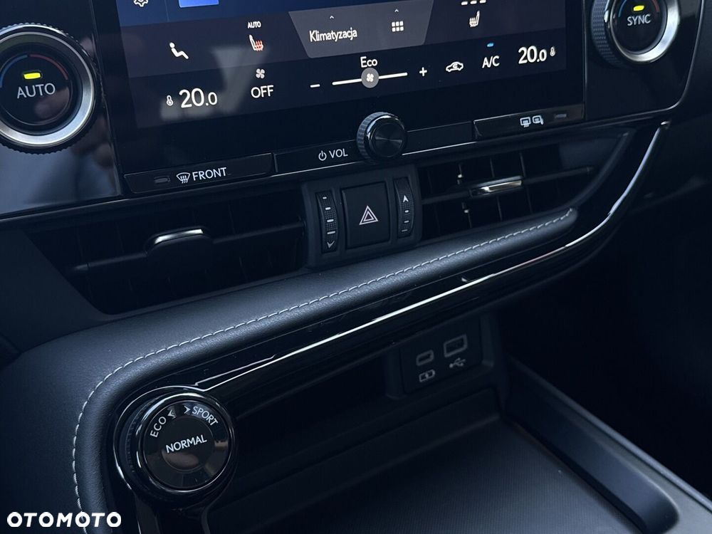 Lexus NX 350h Prestige 2WD - 26