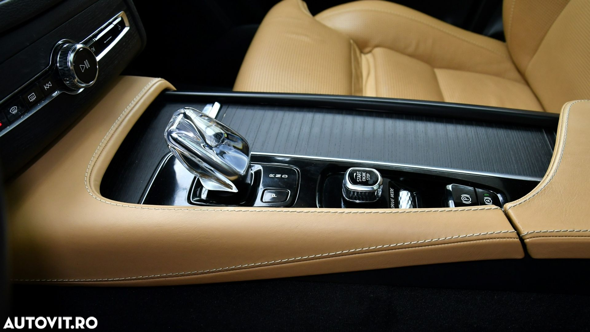 Volvo XC 90 T8 AWD Twin Engine Geartronic Inscription - 14