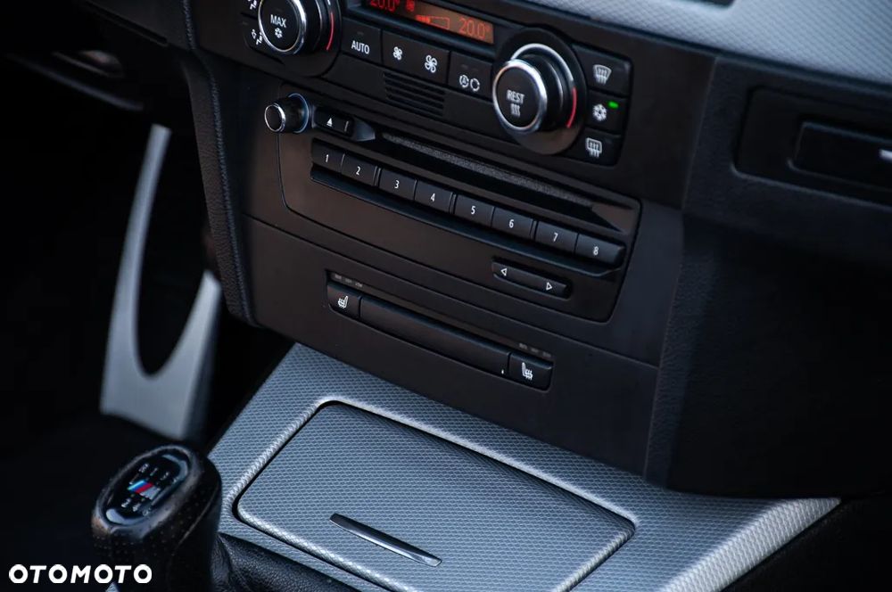 BMW Seria 3 330d DPF - 33