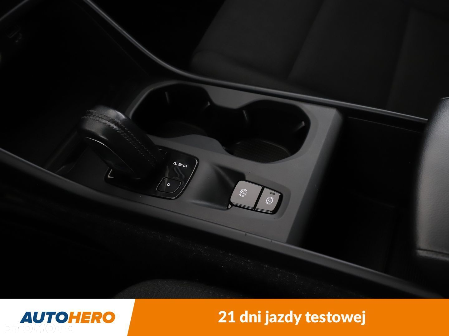Volvo XC 40 - 26