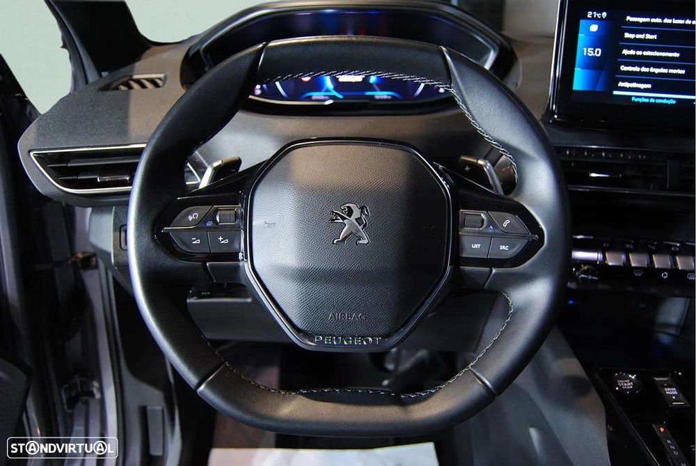 Peugeot 3008 1.5 BlueHDi Allure Pack EAT8 - 19