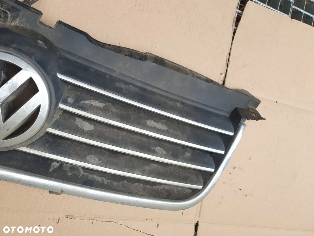 VW Passat B5 FL lift przednia atrapa grill 3B0853651L - 3