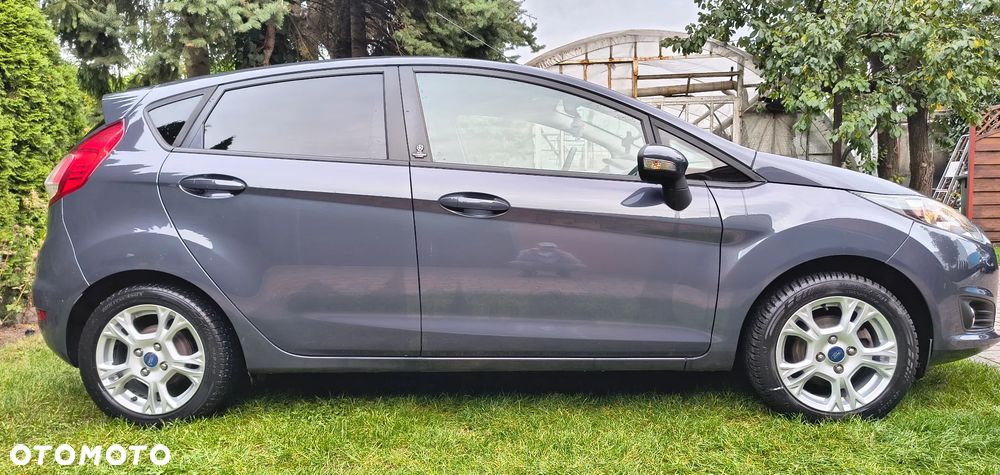 Ford Fiesta - 7