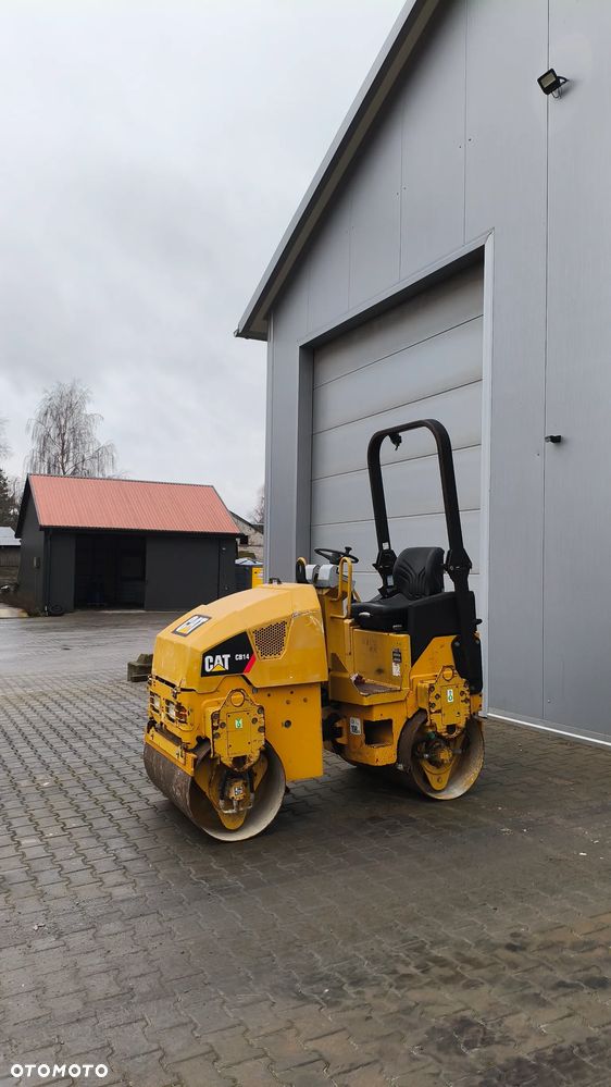 Caterpillar CB14 - 3