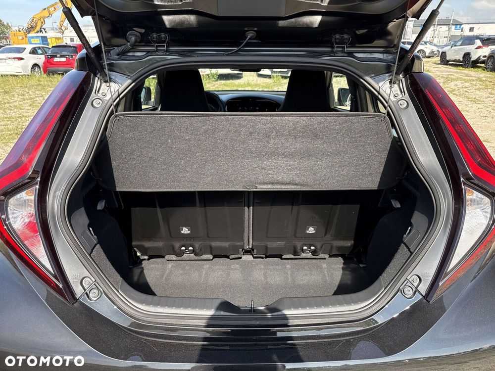 Toyota Aygo X 1.0 VVT-i Style CVT - 15