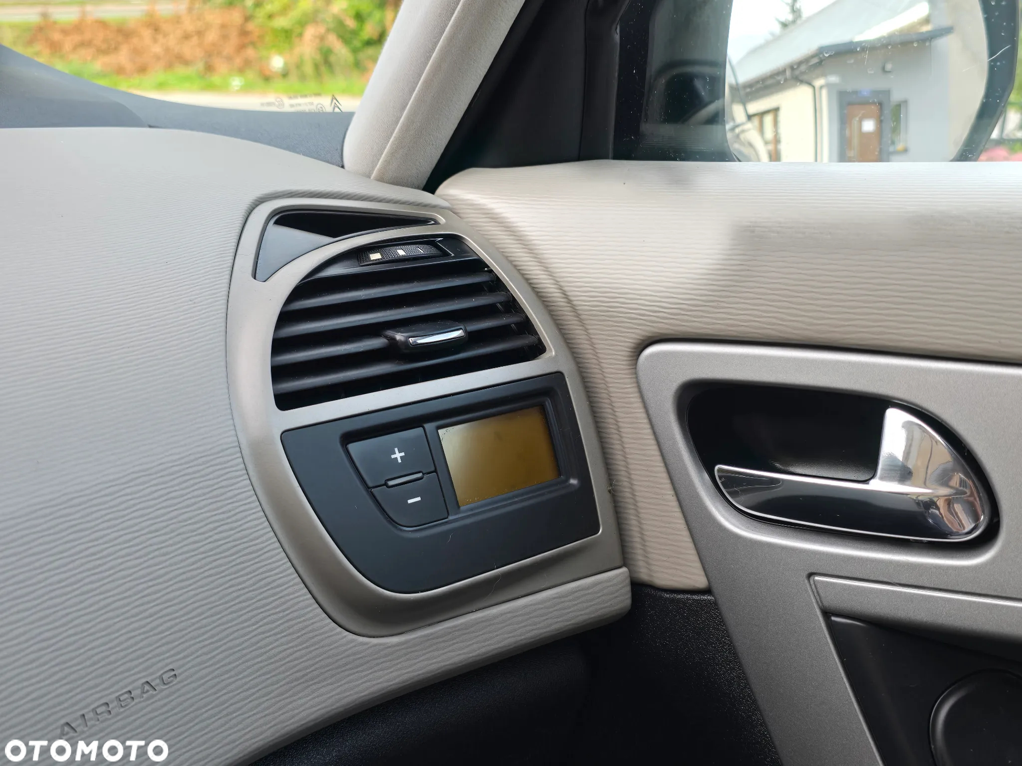 Citroën C4 Grand Picasso - 33