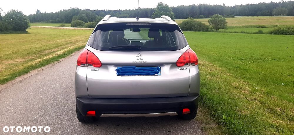 Peugeot 2008 - 4