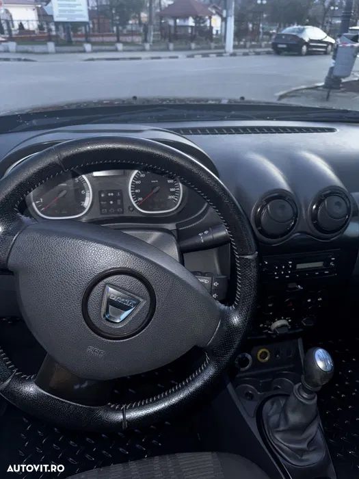 Dacia Duster 1.5 dCi 4x4 Ambiance - 7