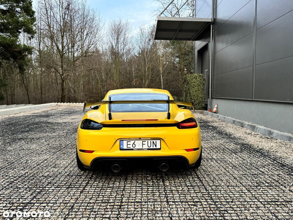 Porsche 718 Cayman - 4
