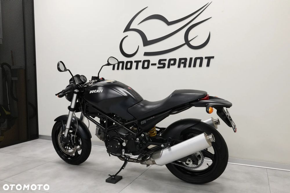 Ducati Monster - 9
