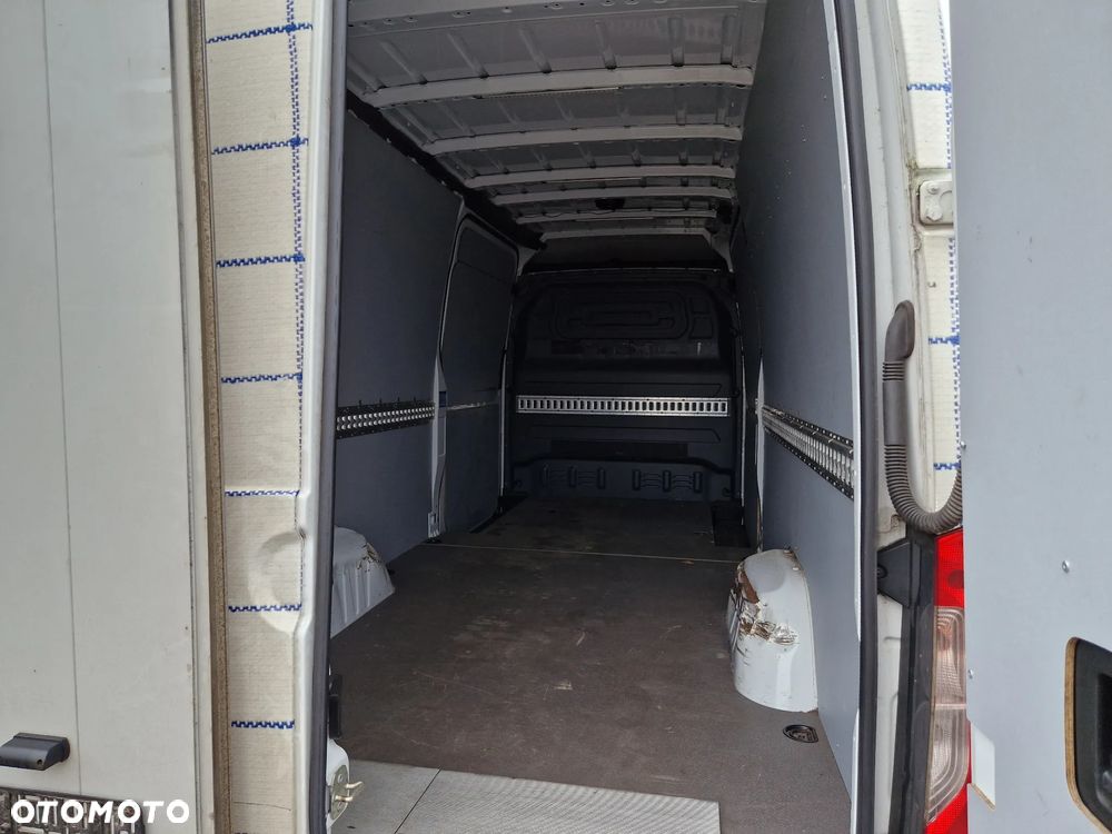Mercedes-Benz SPRINTER 317 - 11
