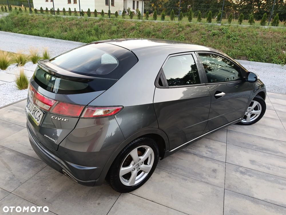 Honda Civic - 1
