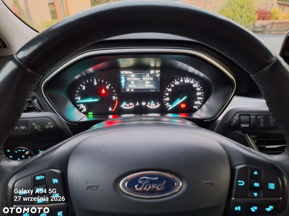 Ford Focus 1.5 TDCi SYNC Edition ASS - 8