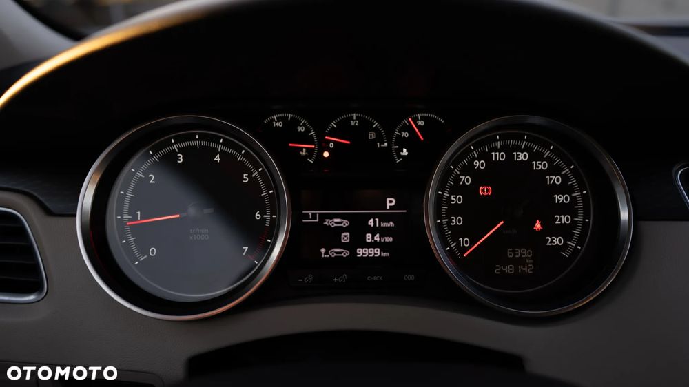 Peugeot 508 1.6 e-THP Allure S&S - 31